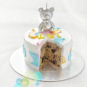 Smiley bb Cake - Image 3
